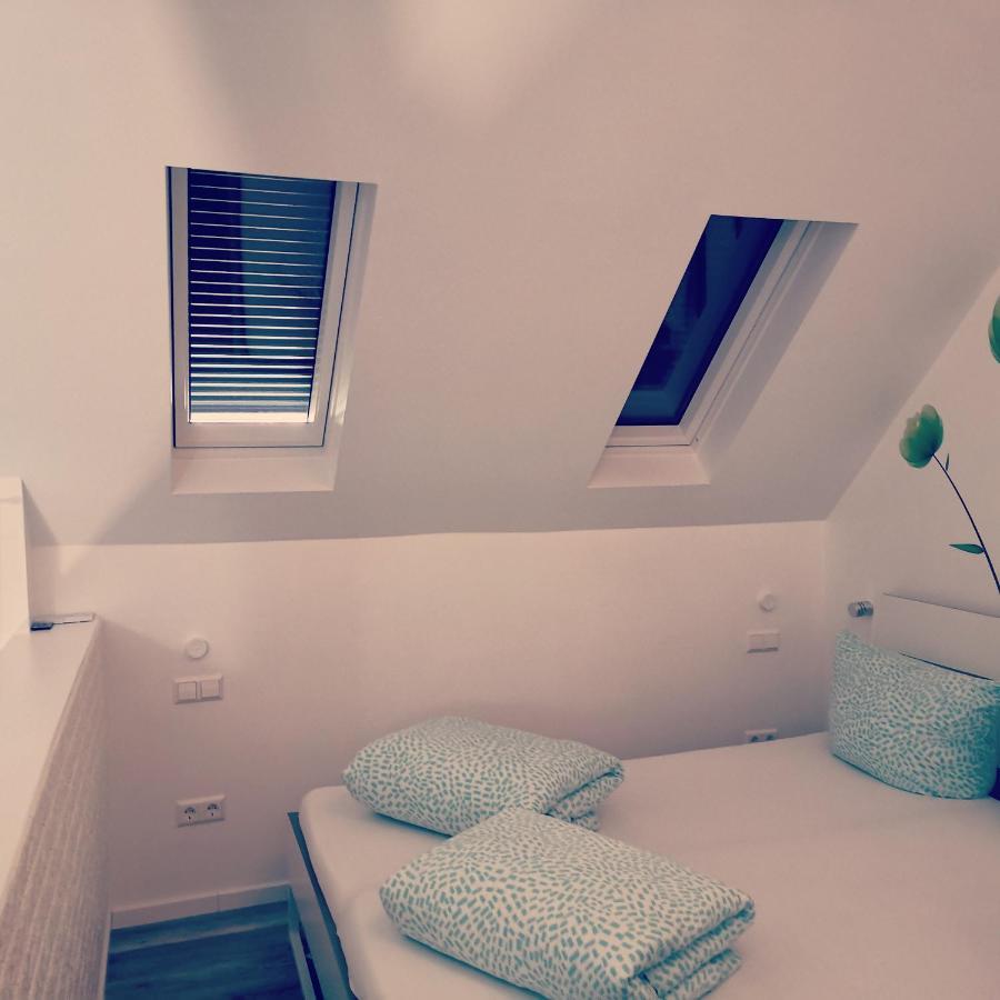 Ferienwohnung Jasmin Rust Bagian luar foto